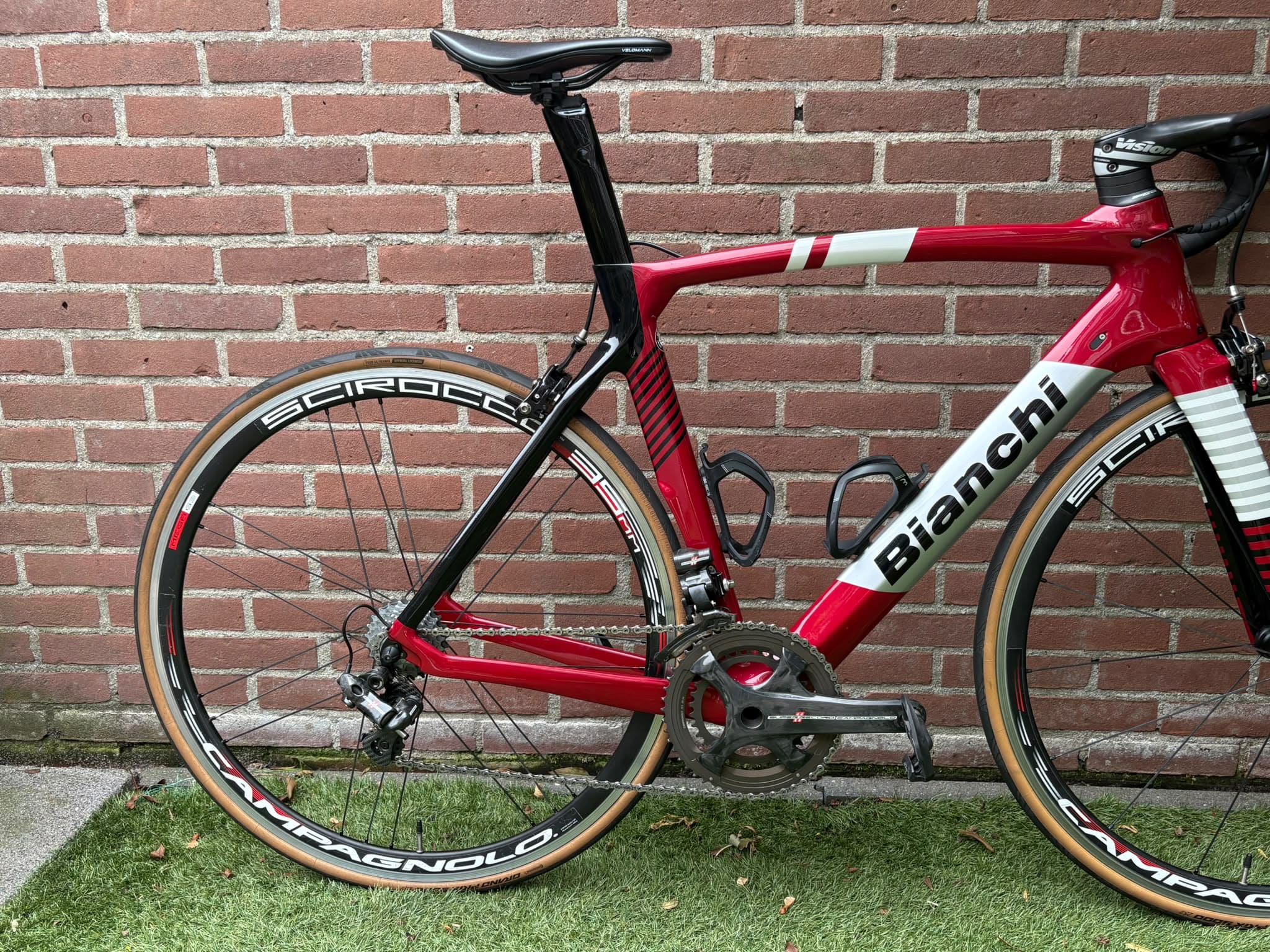 Bianchi Oltre XR4 Limited Edition — photo 2